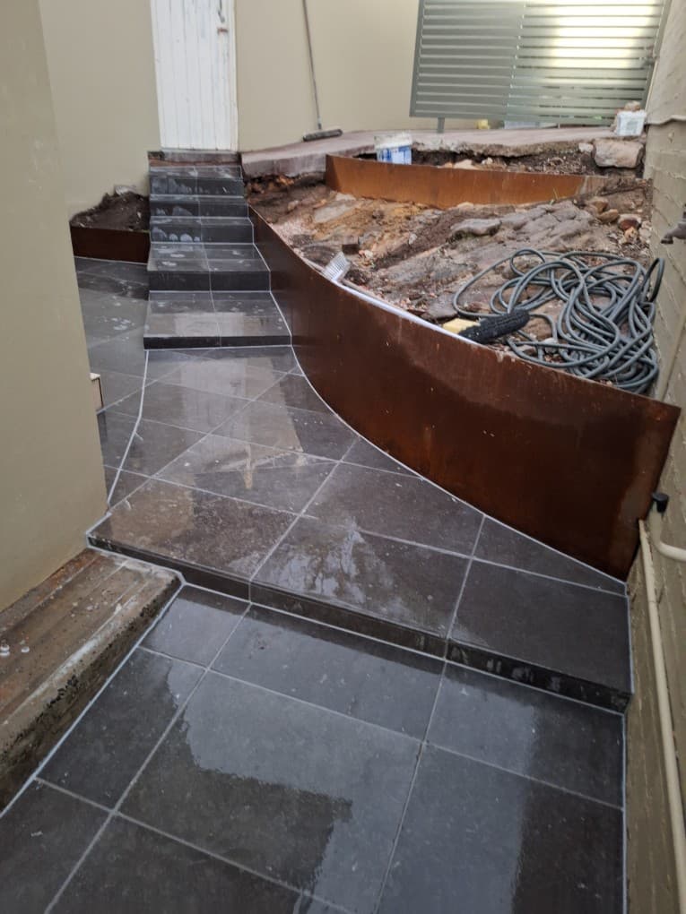 Outdoor Patio - Image 13