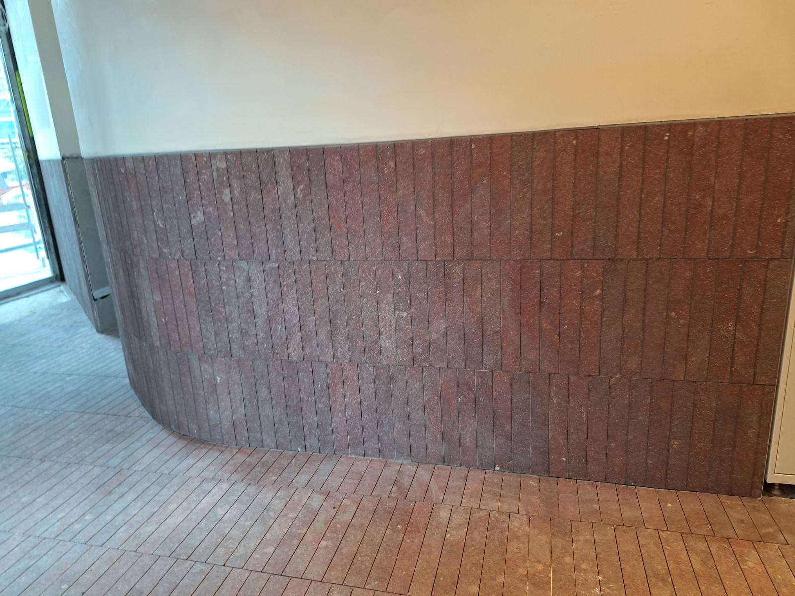 Outdoor Patio - Image 3