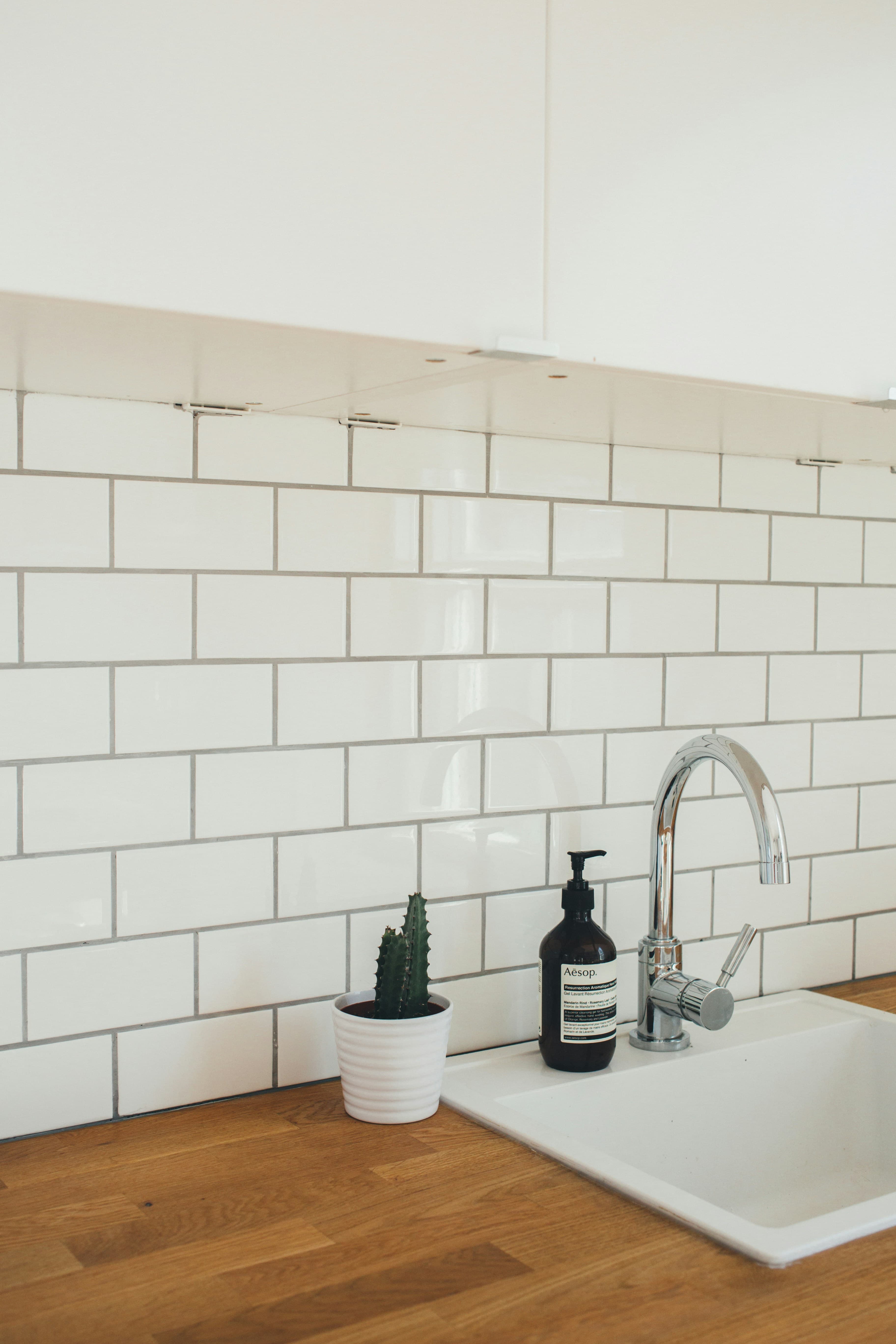 Expert wall tiling work - kitchen backsplash installation Sydney